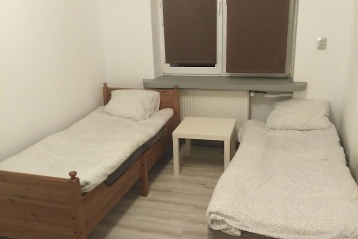NOCLEGI FLORI