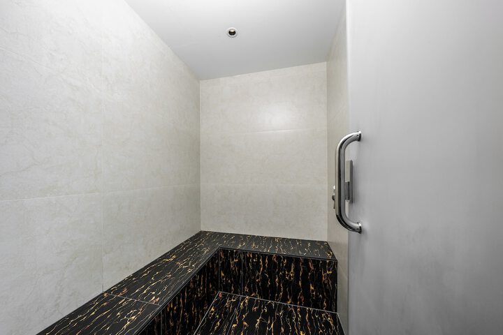 Room 20 of 22