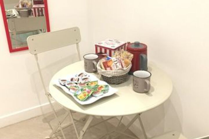 Room 19 of 27
