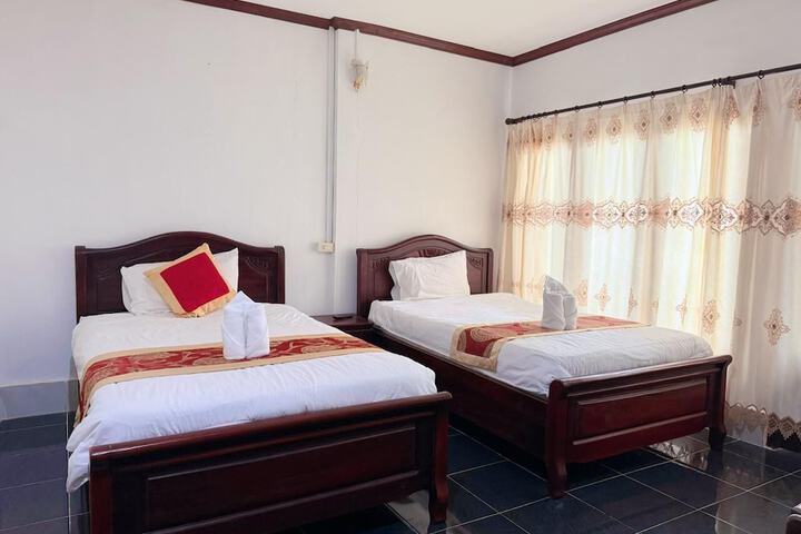 Room 9 of 62