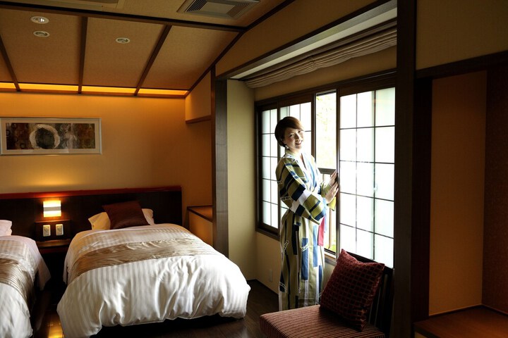 Room 5 of 57