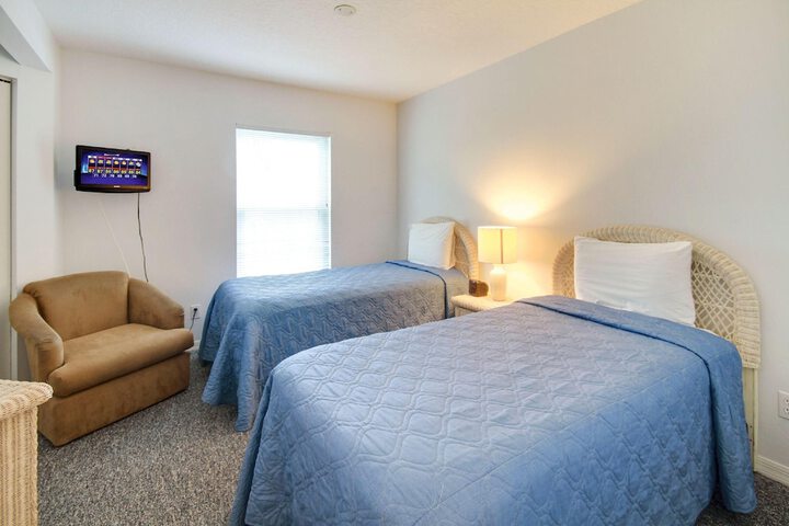 Room 2 of 14