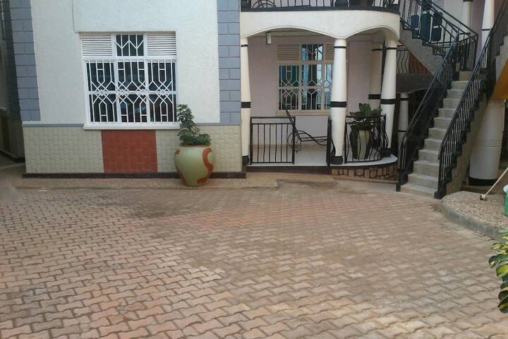 Property Grounds 32 of 40