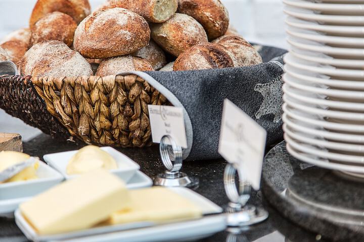 Breakfast/Coffee Service 46 of 73