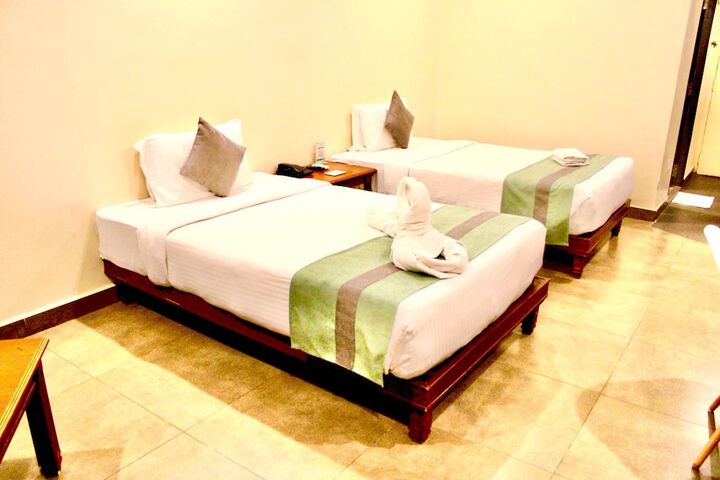 Room 19 of 29