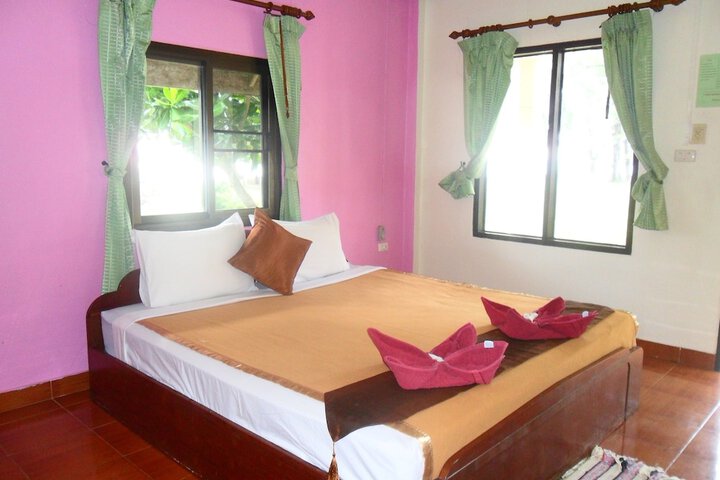 Room 5 of 56