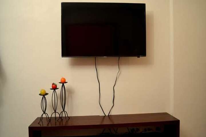 Room 13 of 20
