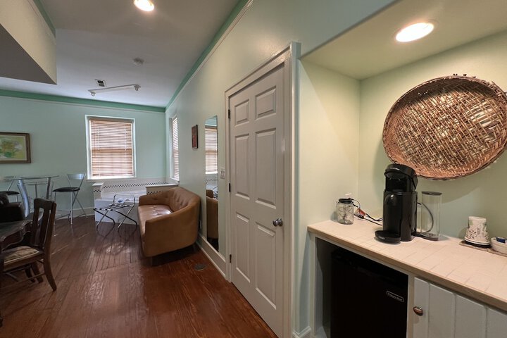 Room 80 of 142