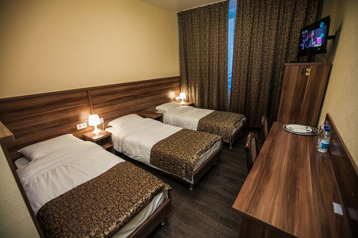 Room 13 of 23
