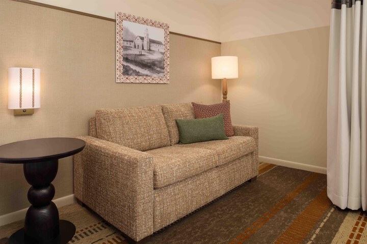Room 97 of 203