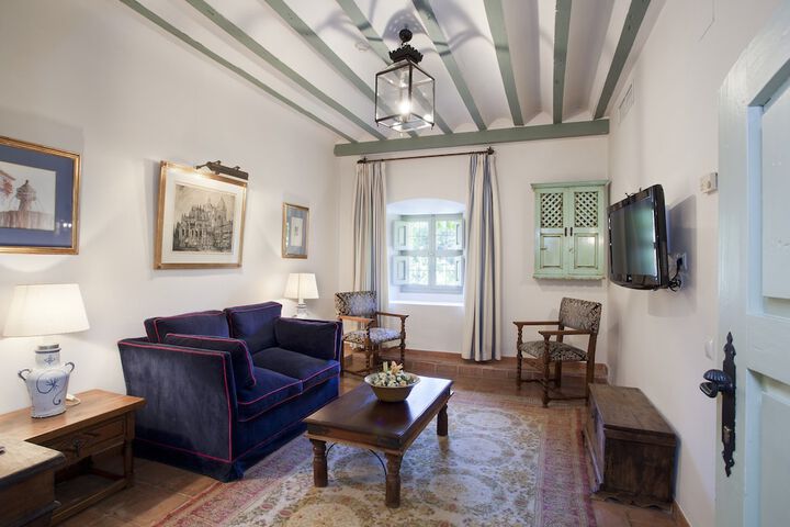 Room 10 of 55