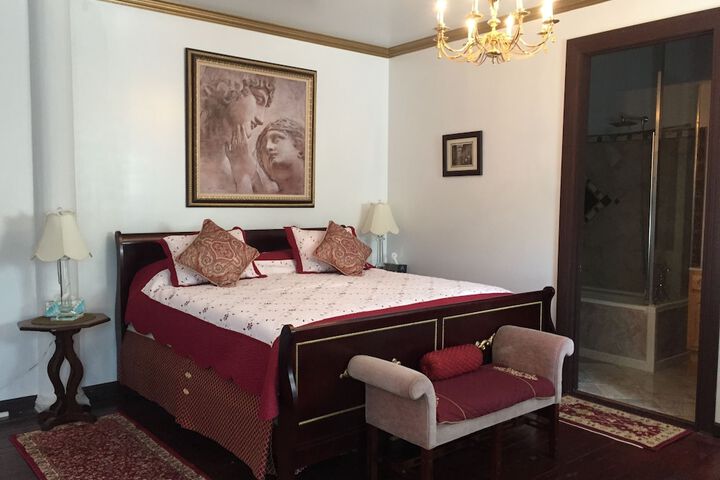 Room 14 of 35