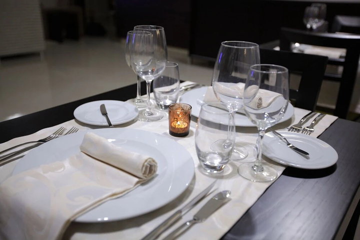 Dining 18 of 20