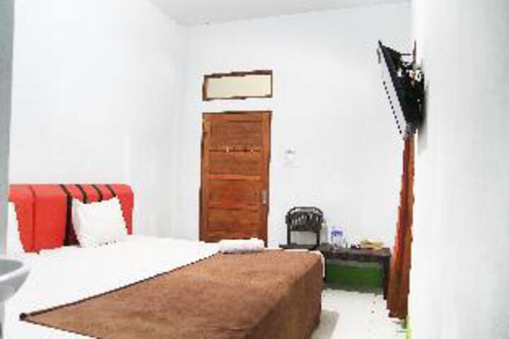 Room 9 of 9
