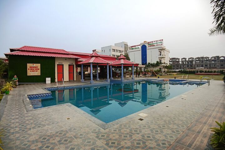 Pool 39 of 56