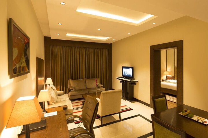 Room 13 of 53