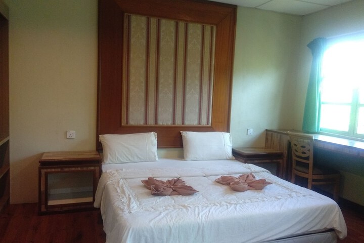 Room 17 of 42
