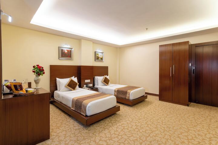 Room 12 of 67