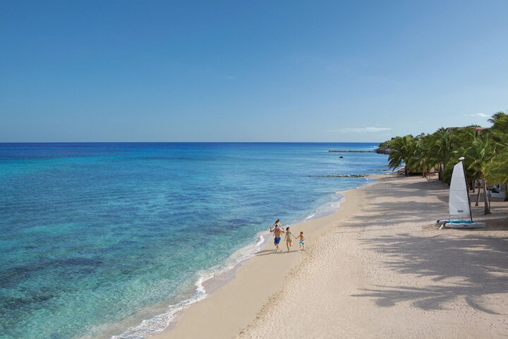 Beach 56 of 66