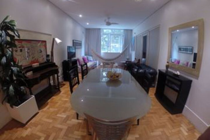 Room 50 of 51