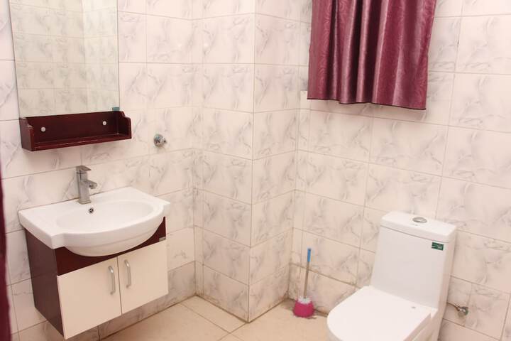 Room 9 of 20