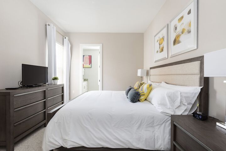 Room 51 of 426