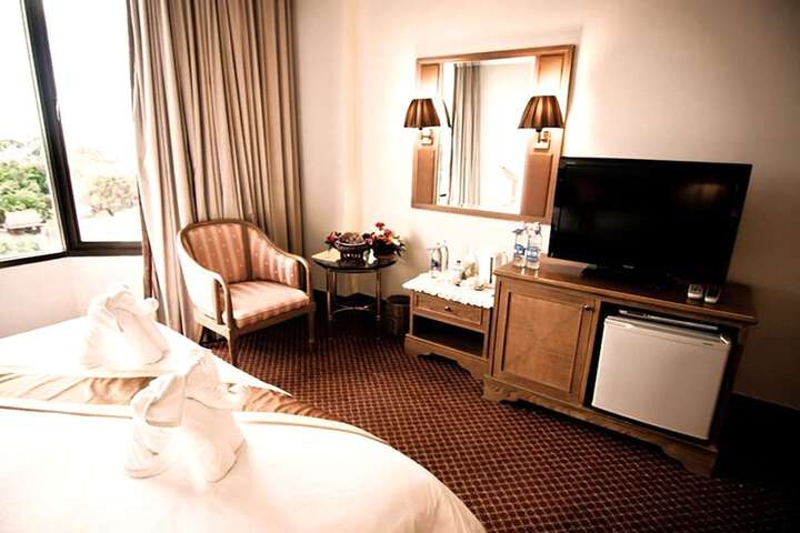 Room 10 of 79