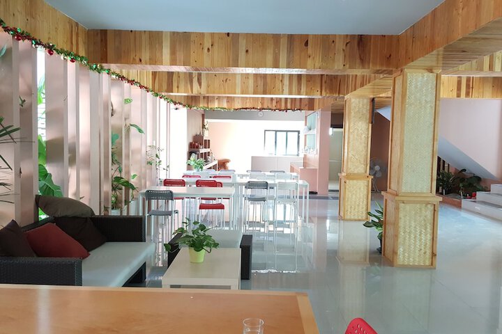 Hotel 6 of 92