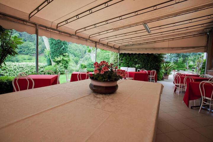 Terrace/Patio 18 of 20