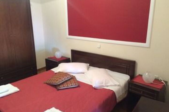 Room 13 of 20
