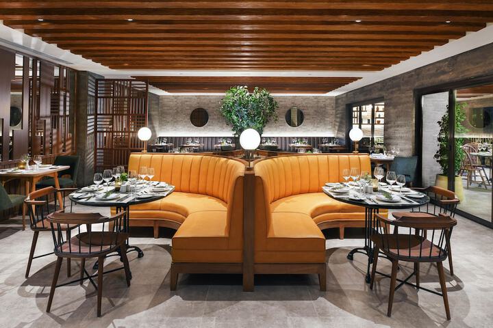 Dining 58 of 75