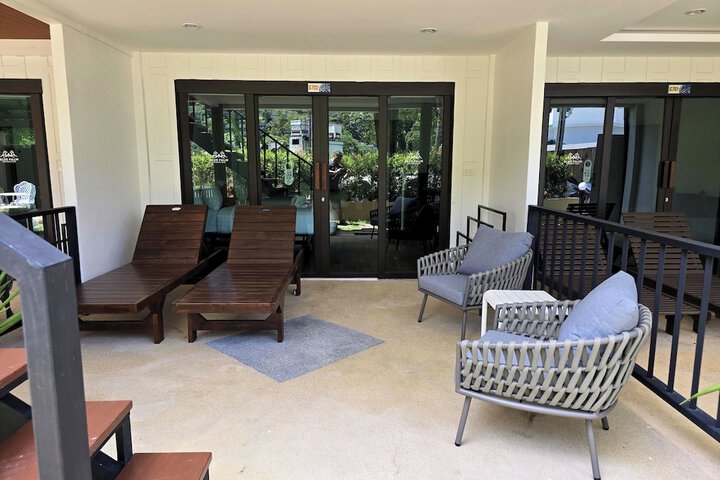 Terrace/Patio 88 of 110