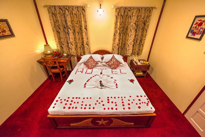 Room 7 of 44