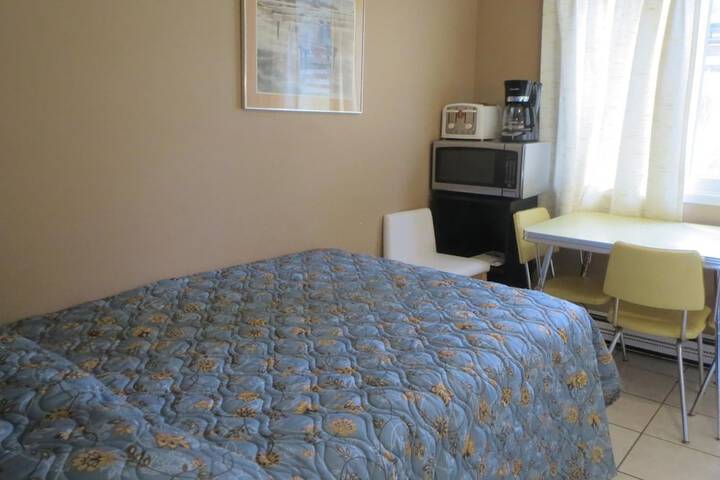 Room 13 of 62