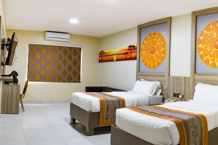 Room 20 of 117