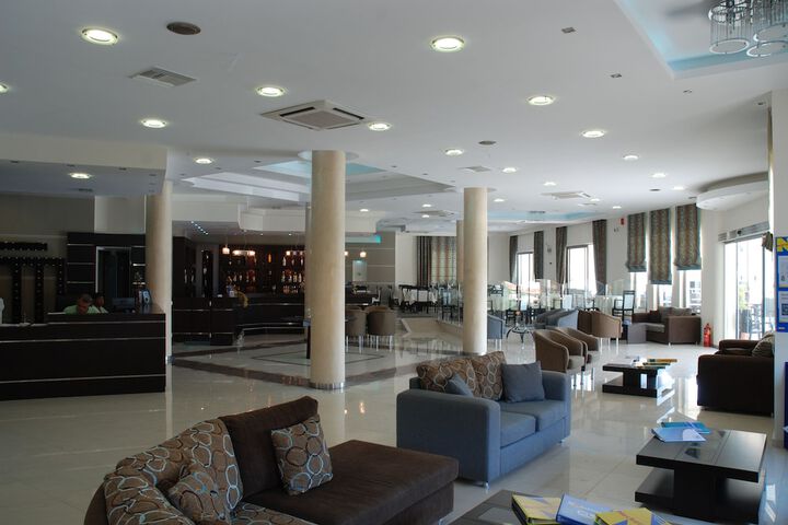 Hotel Lobby