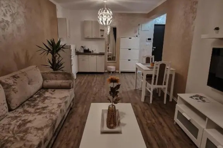 Room 2 of 12