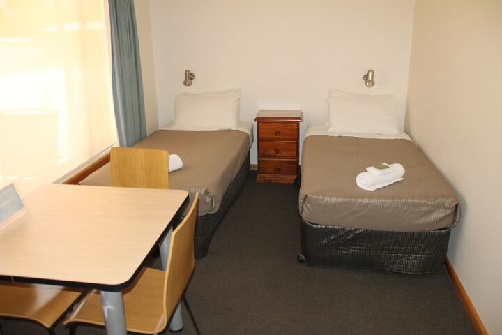 Room 10 of 45