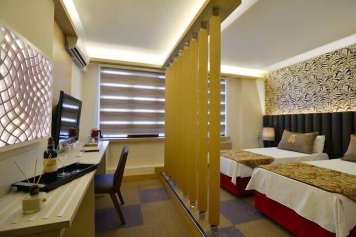Suite Room