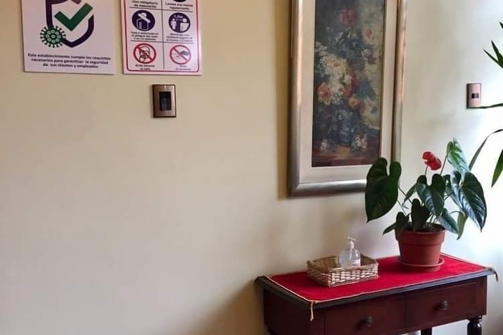 Room 51 of 86