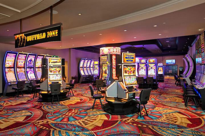 Entertainment 61 of 97