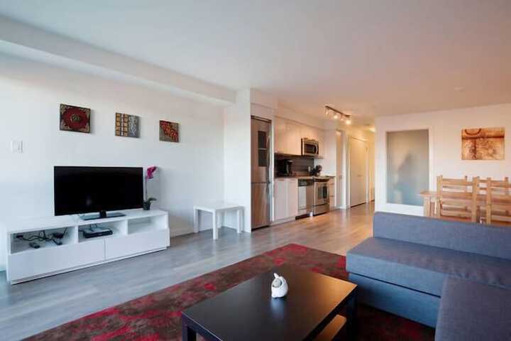 Room 6 of 21