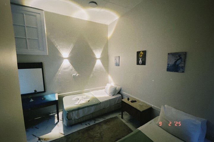 Room 23 of 50