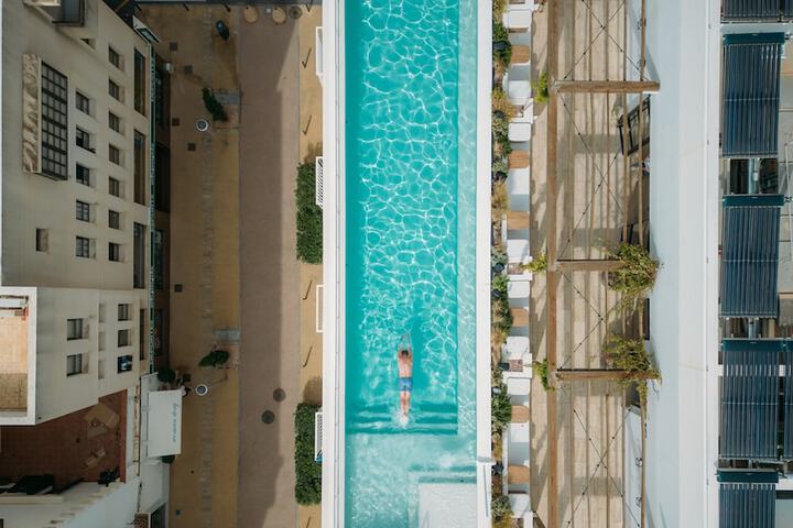 Pool 77 of 112