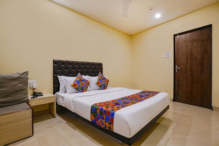 Room 15 of 35