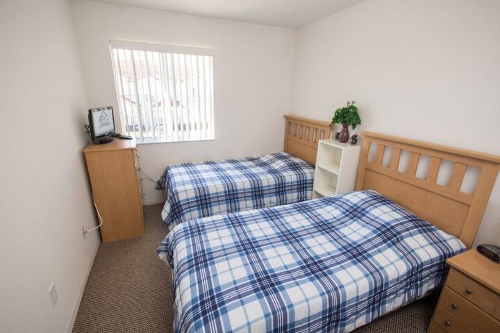 Room 5 of 13