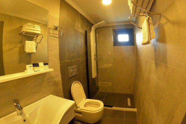 Room 20 of 22