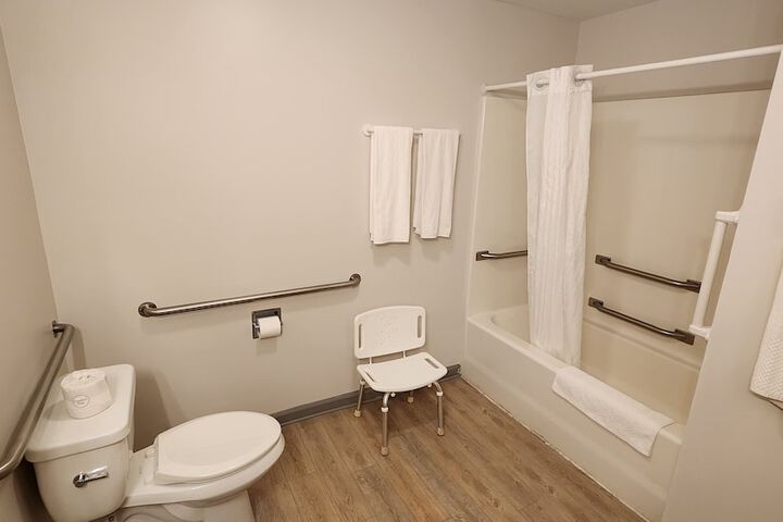 Room 55 of 80