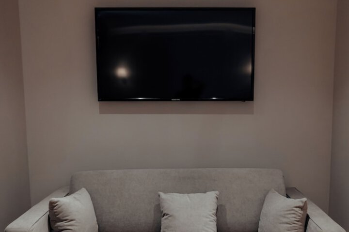 Room 15 of 53
