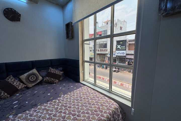 Room 7 of 36